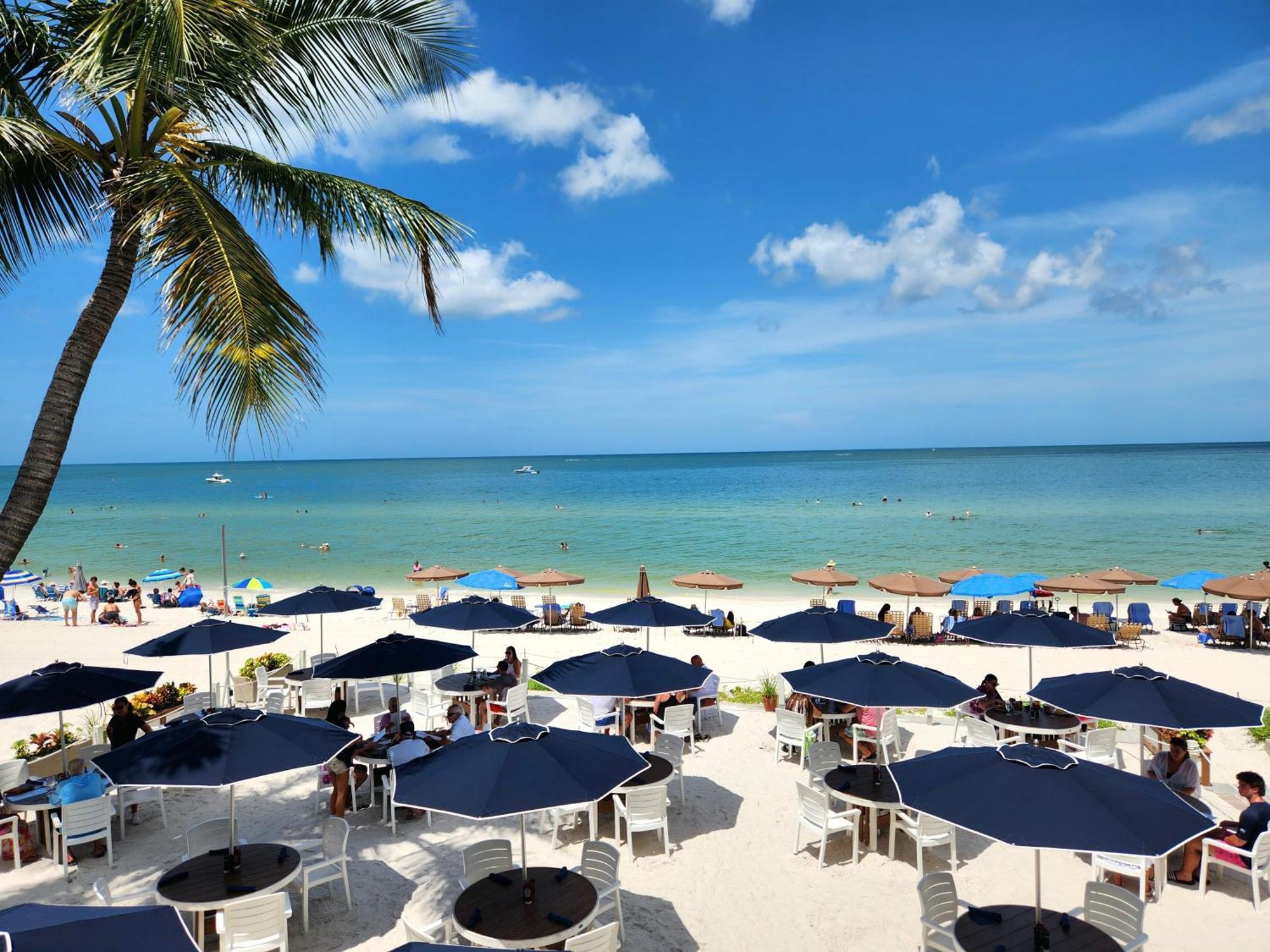 Vanderbilt Beach Resort Naples Exterior photo